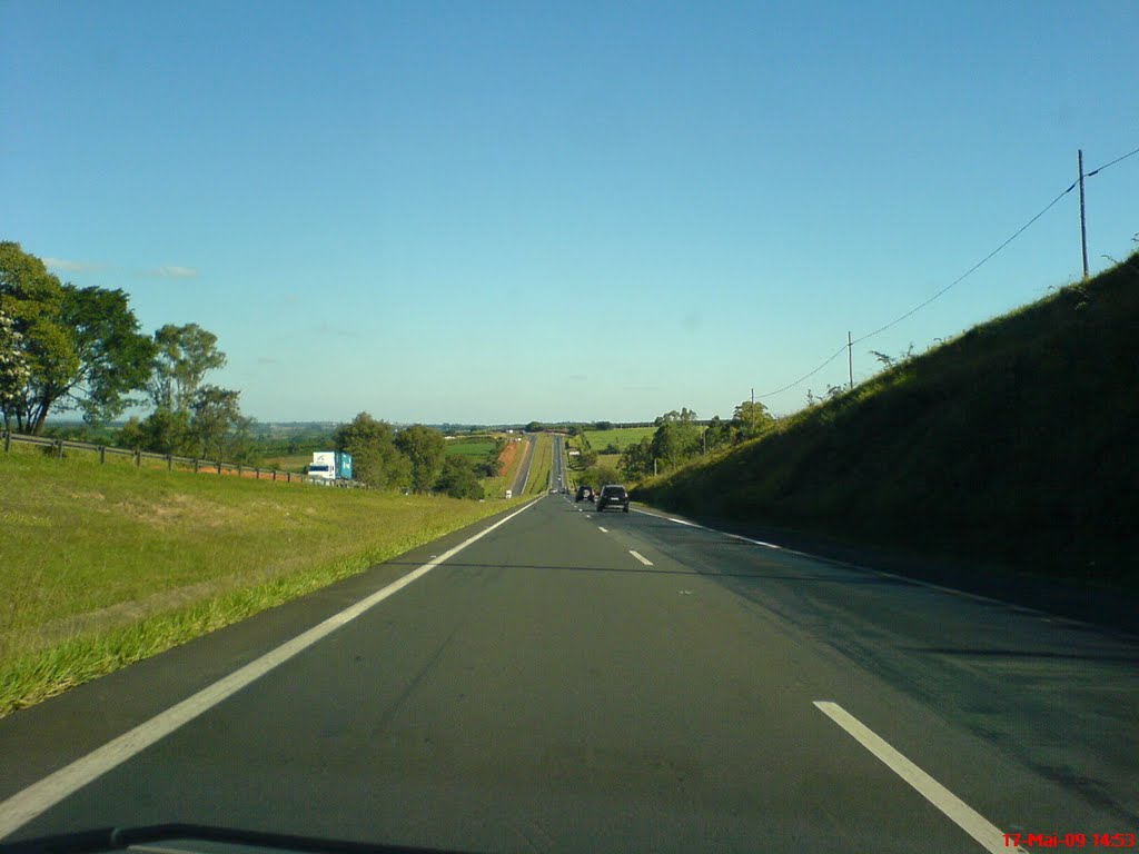 Rodovia Ademar de Barros ( Rod Campinas a Mococa) by Paulo Humberto