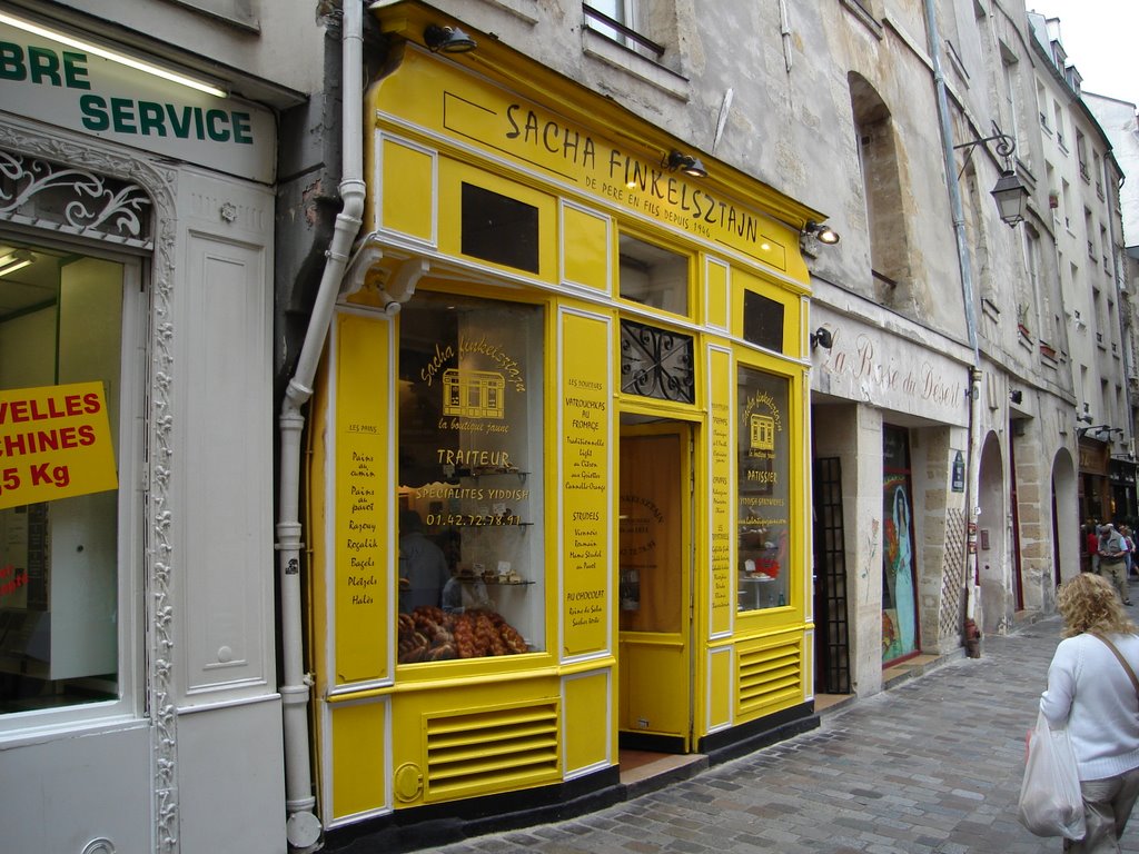 RUE DES ROSIERS by melis