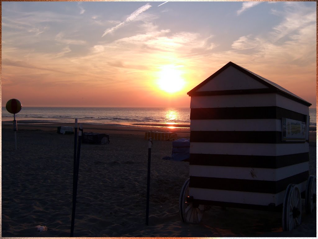 Blankenberge, Belgien Sonnenuntergang by @Micky Pega