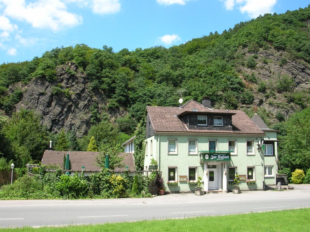 Nachrodt, Gaststaette "Zur Rastatt" (08.07.2007) by Sauerlandtom