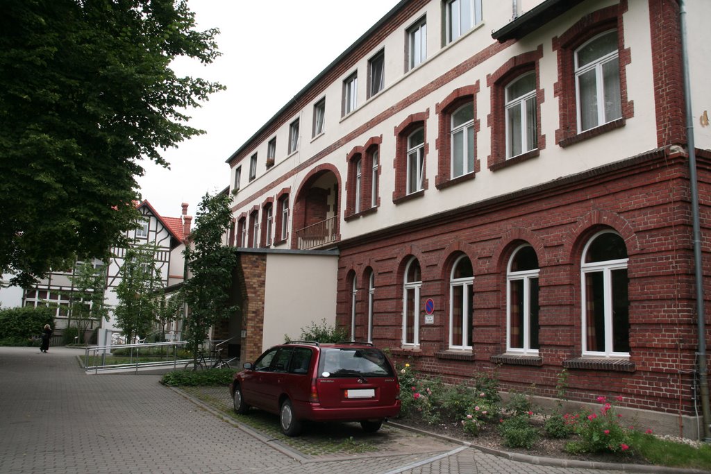 Ehemaliges Erholungsheim und Ärztehaus by Stadtmusikant