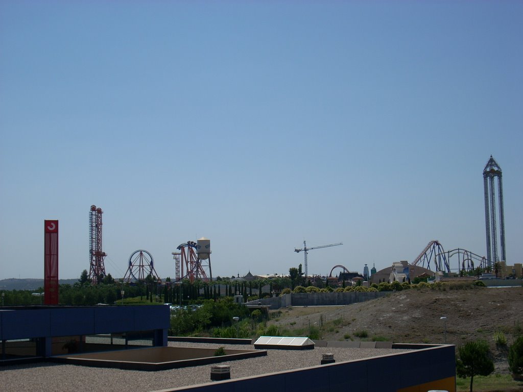 PANORAMICA PARQUE WARNER by VIERAFILMS