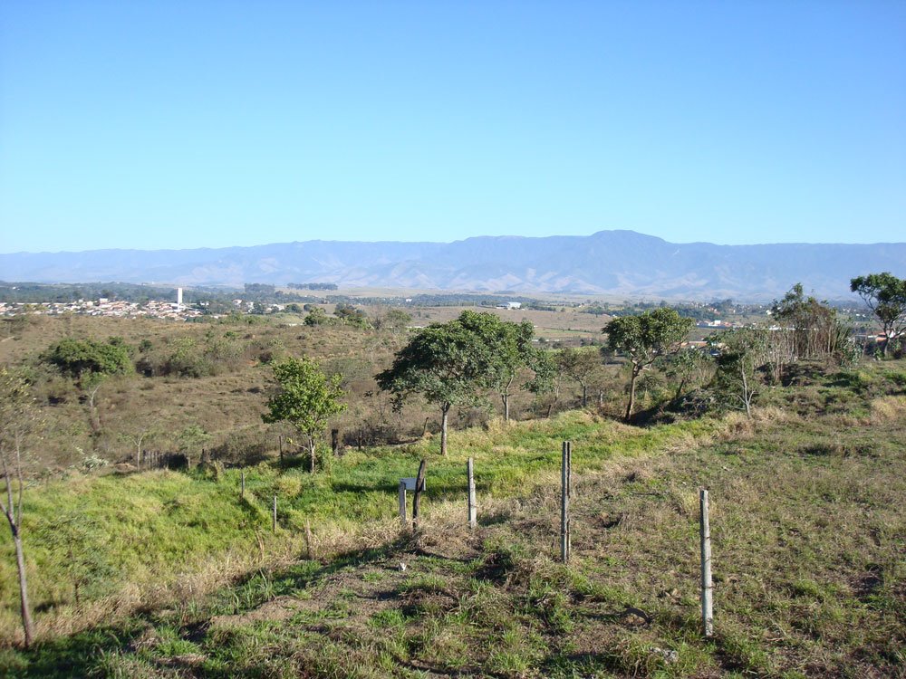 Guaratingueta - Estrada dos Piloes by José Ricardo da Silva