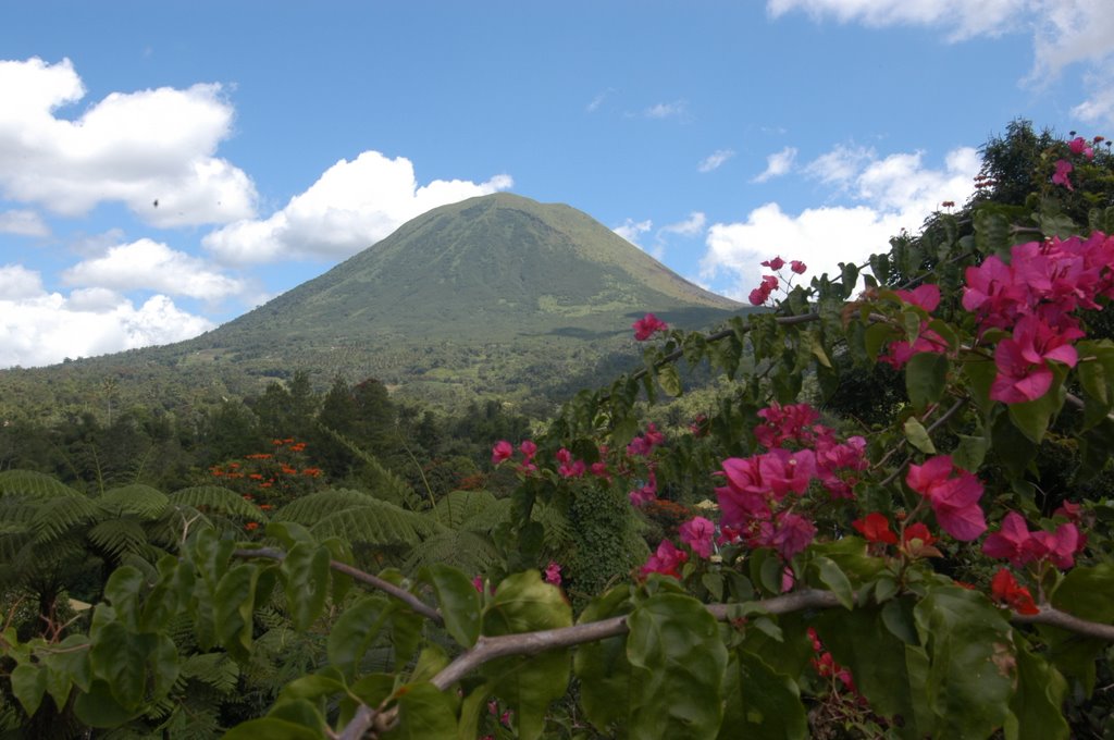 Lokon Mt taken from Tomohon, Manado by Frank Gan