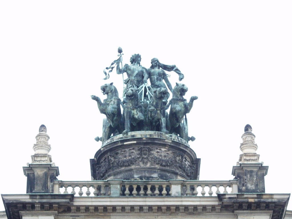 Quadriga der Semperoper by nationdemon