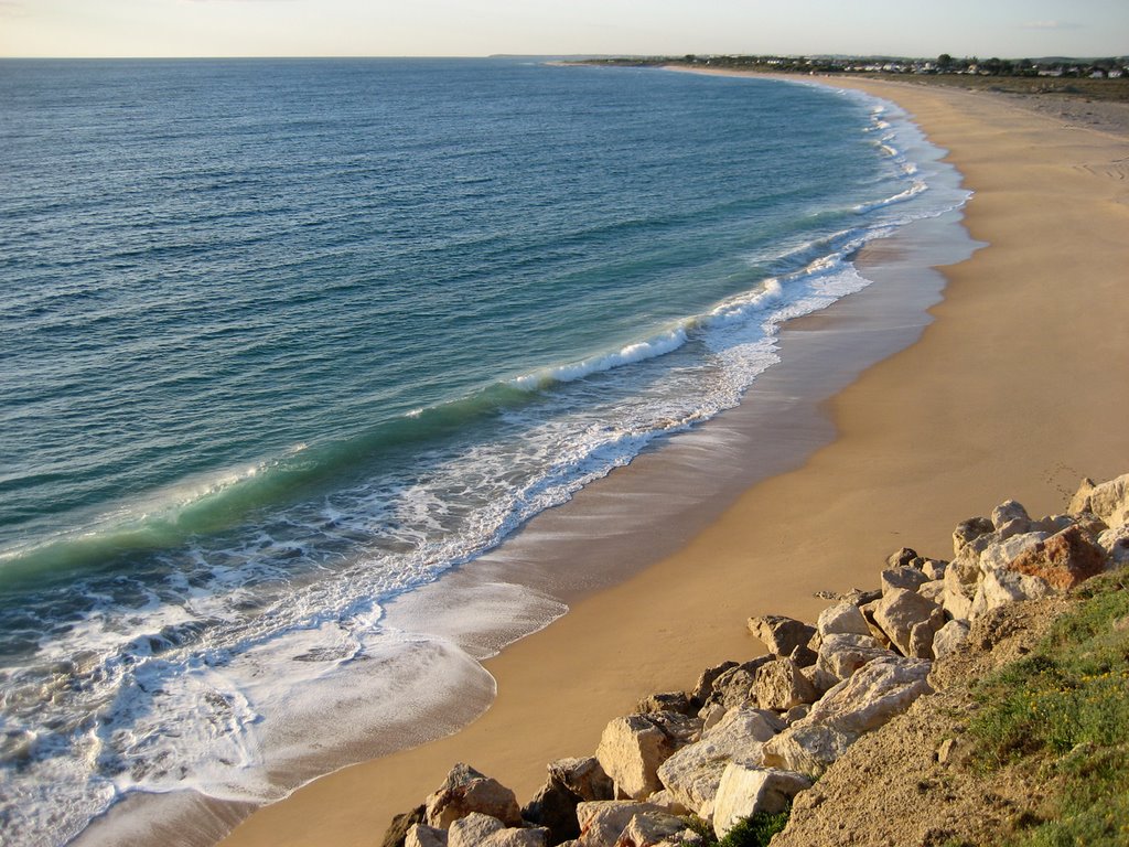 Cape Trafalgar, beach by Graffico