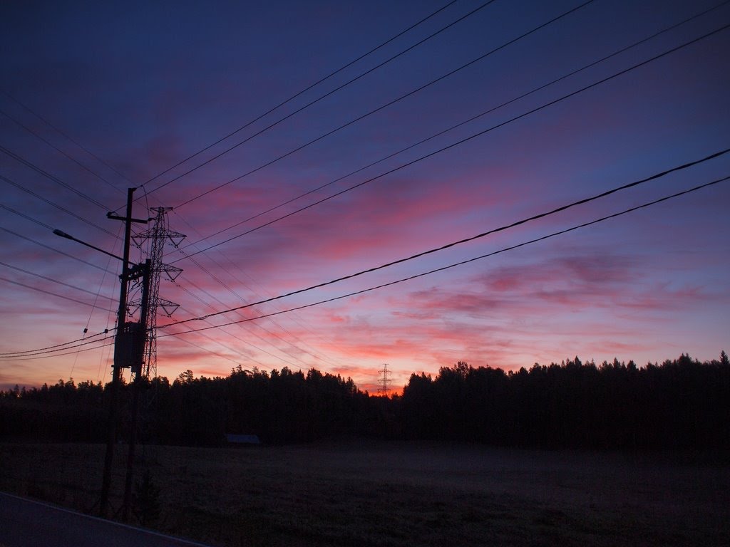 Dawn and powerlines by jpmarkka