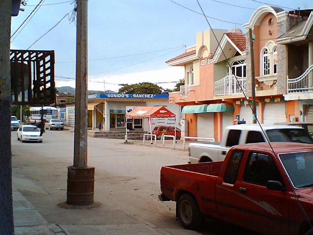 Calles de Tepalcatepec by juanuno12