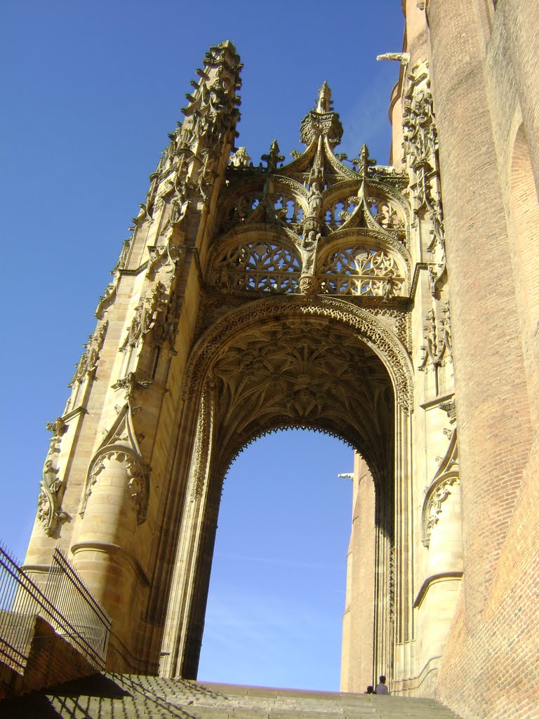 ALBI porte de la cathédrale by lilasm