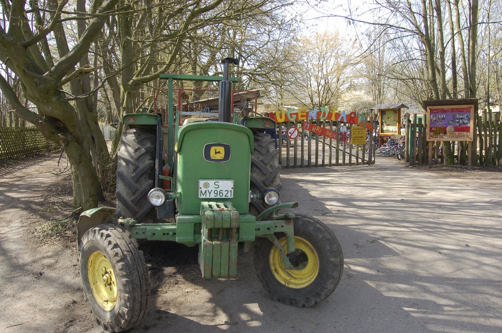 Jugendfarm Möhringen by Steffen Zerrer