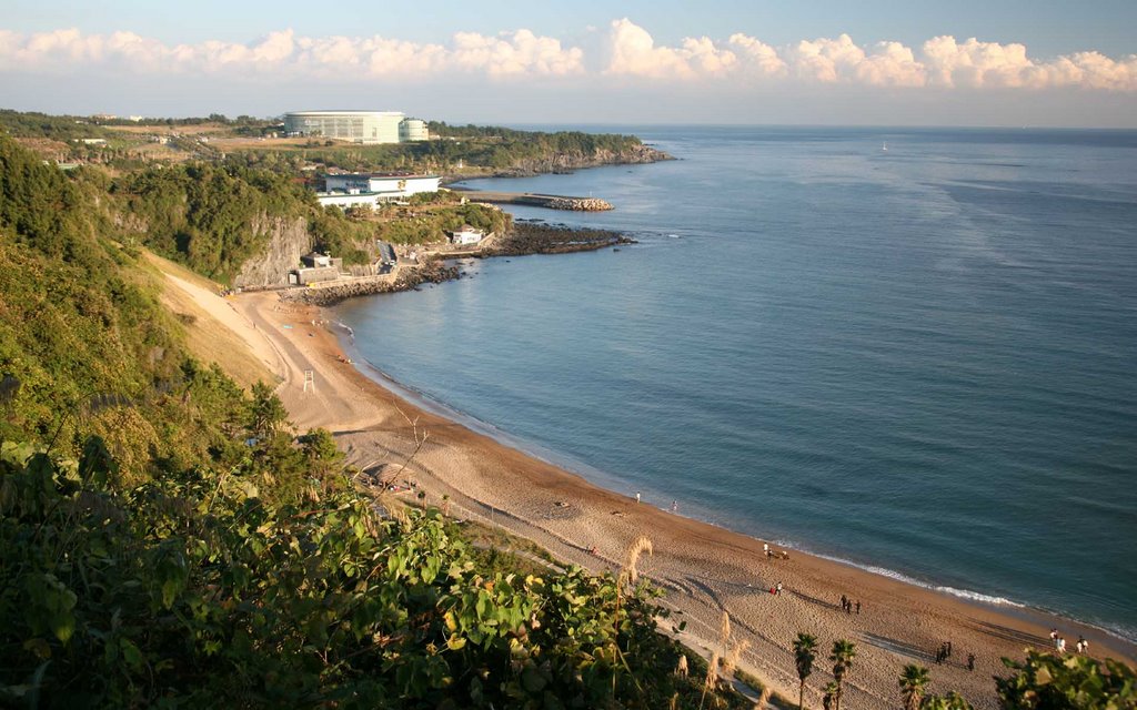 Jungmun Beach, Jeju, Korea by Lichtspeicher