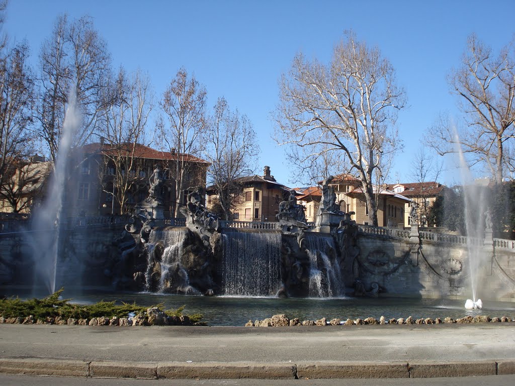 Fountain of the 12 months - torino by alinavalentina