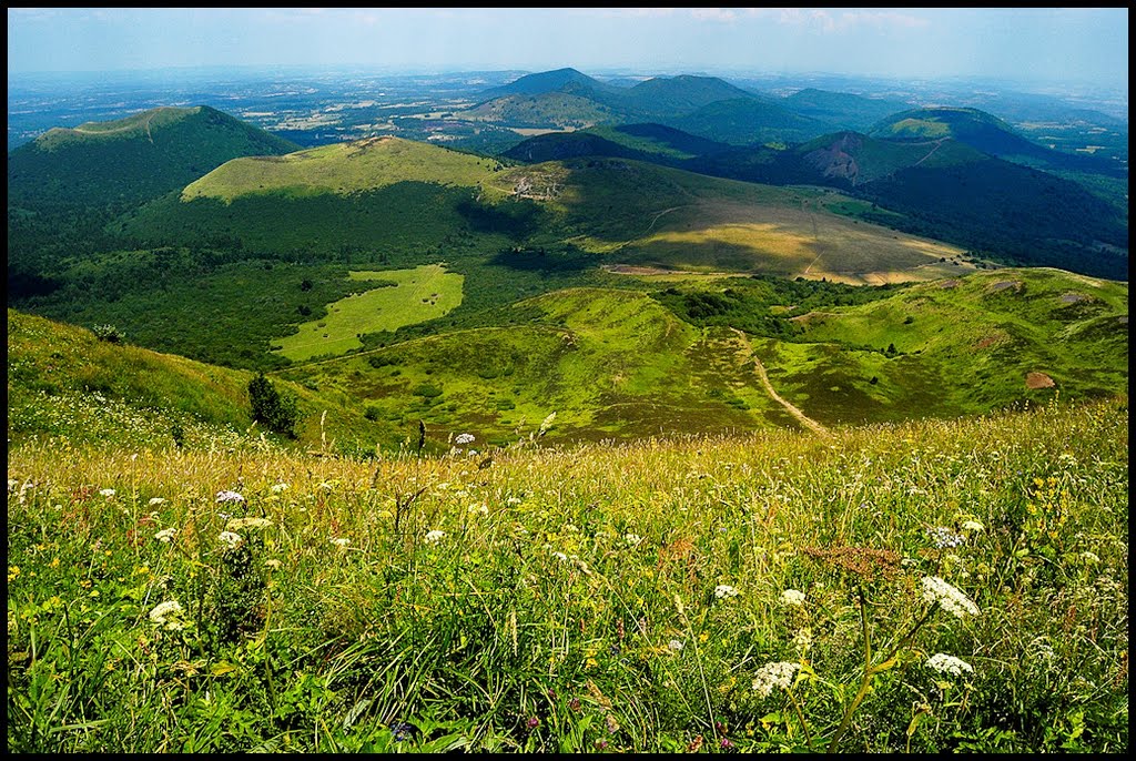 Puy de Dôme by JiPR