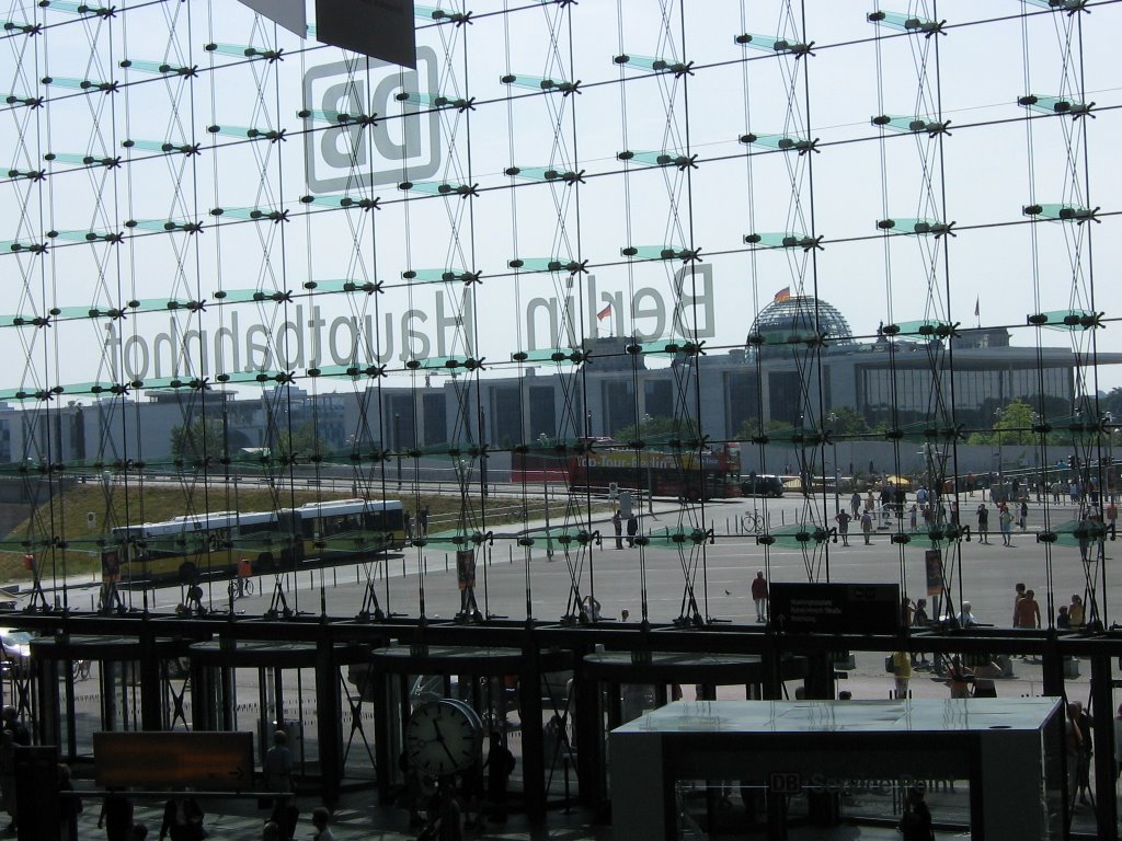 Blick zum Reichstag by Thilo-W. Finger