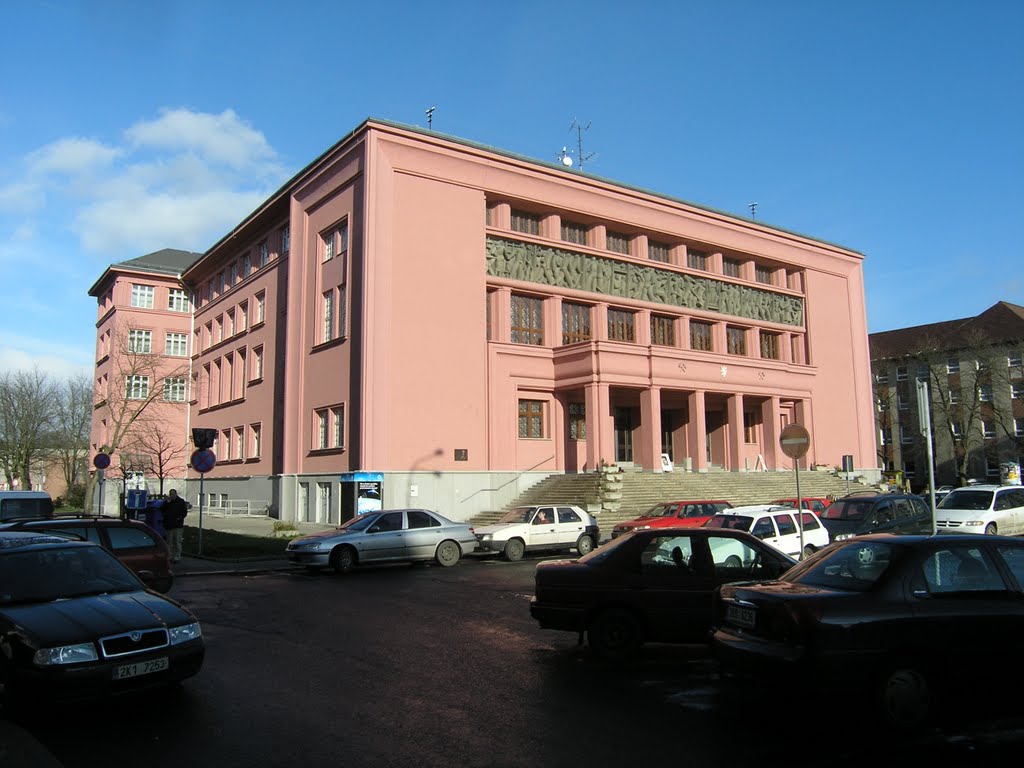 Sokolov (Falkenau), "Bergarbeiterheim" (Mine-Workers House), designed by Architect Rudolf Wels, built 1925 by krimauer