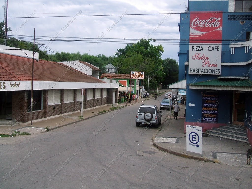 Febrero de 2010 - Calle Almirante Brown - Vista hacia el Noroeste by Luis Acosta