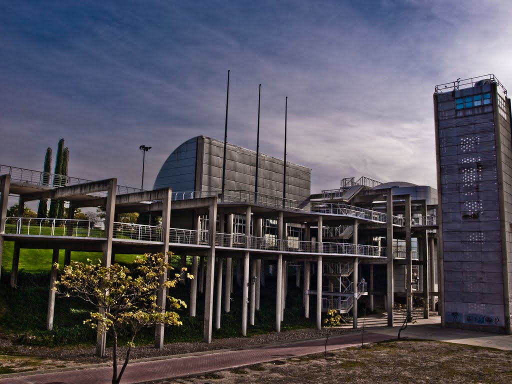 Planetario by ANDRES AMBROSIO