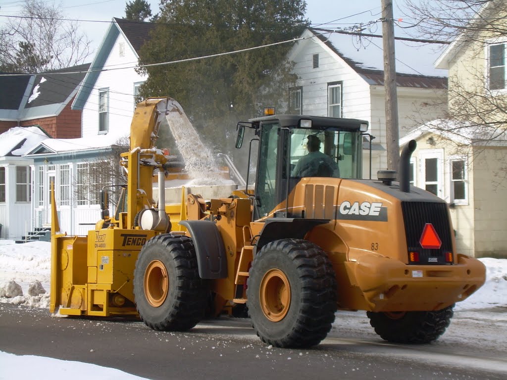 Sault Ste Marie, Michigan Snowblower! by mattkersten@hotmail.com