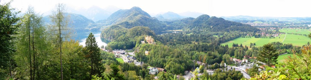 Hohenschwangau by Joel Barnett