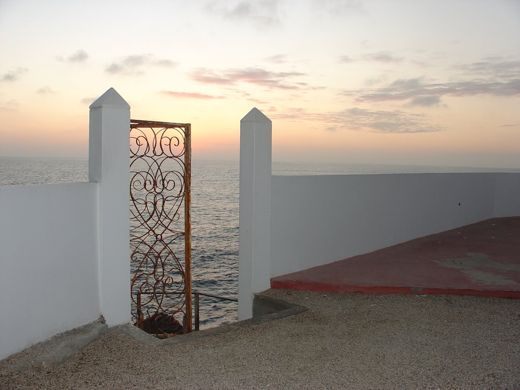 Punta Carnero, Gate to the West by swanden