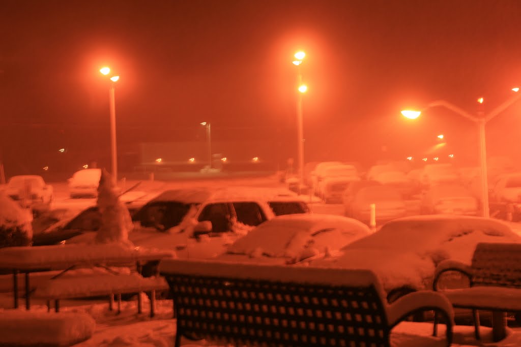 Record snowfall at Presbyterian Hospital Greenville Texas by Xonid1