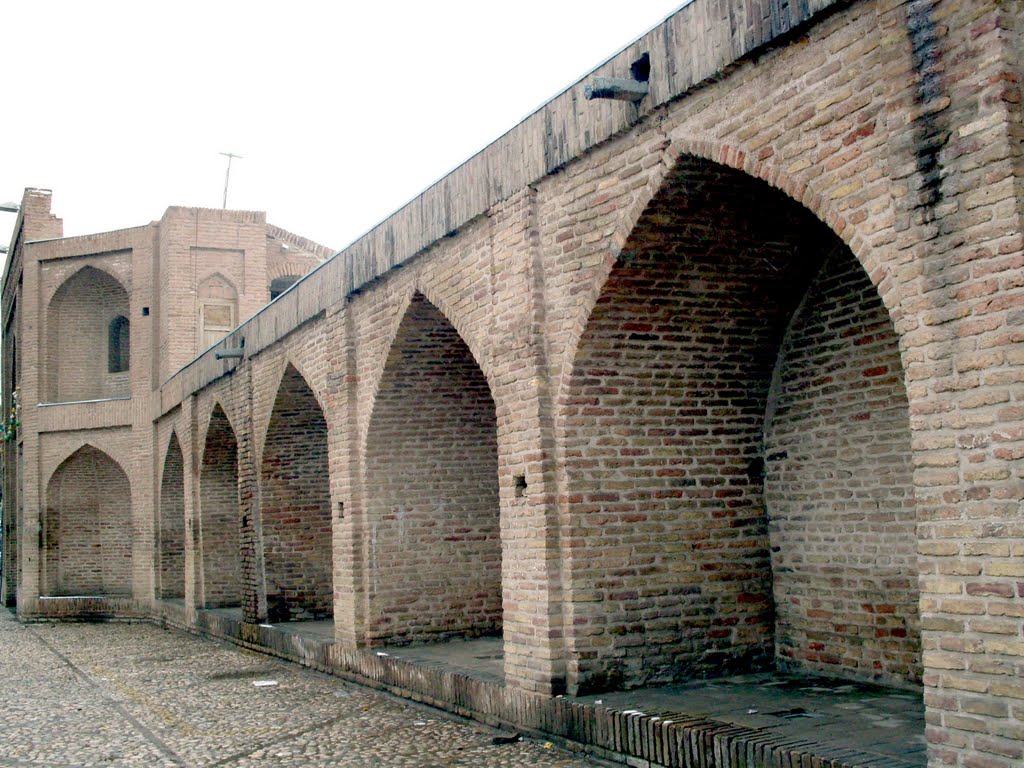 نمای بیرونی رباط (کاروانسرا) شاه عباسی نیشابور (exterior view of shahabbasi inn) by ►Berat Qevî Endam