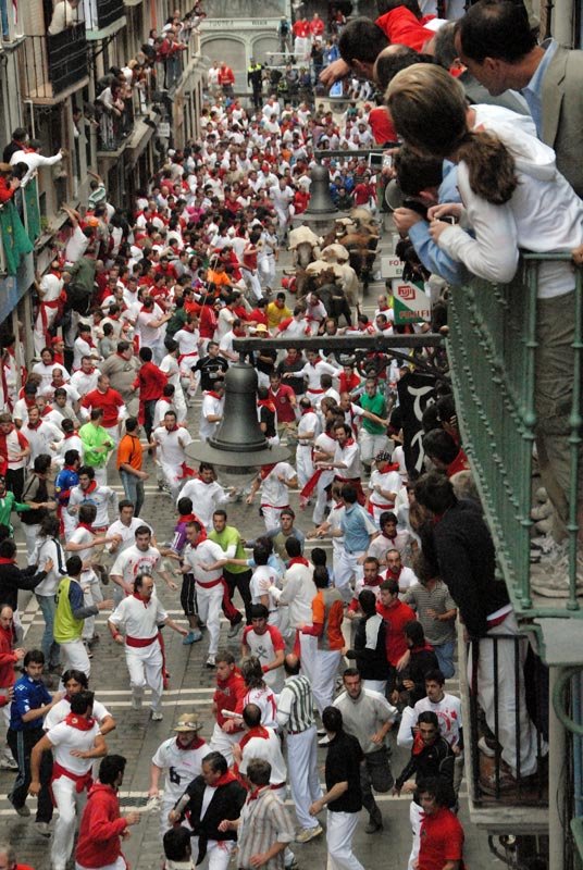 Sanfermín encierro 11 de julio 2007 - Pamplona by Carlos Alvarez