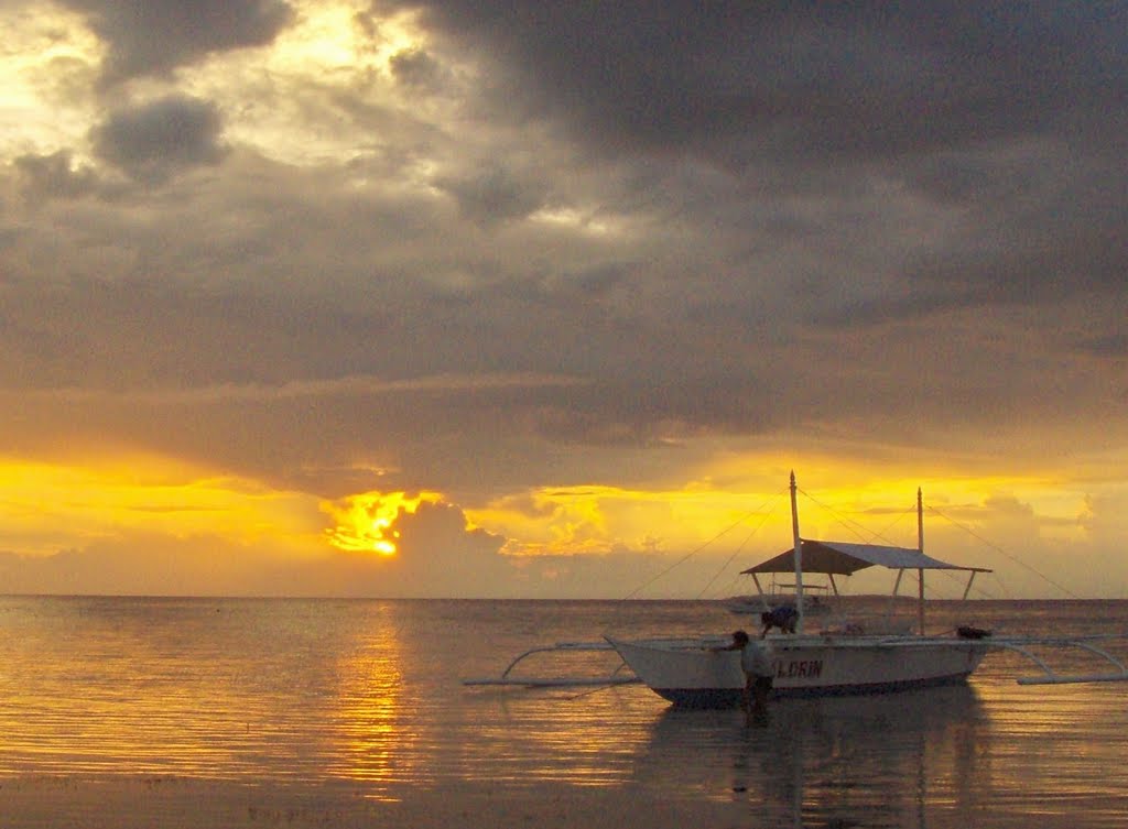 Bohol Beach Club early morning scenery, Panglao Bohol by francinelb3