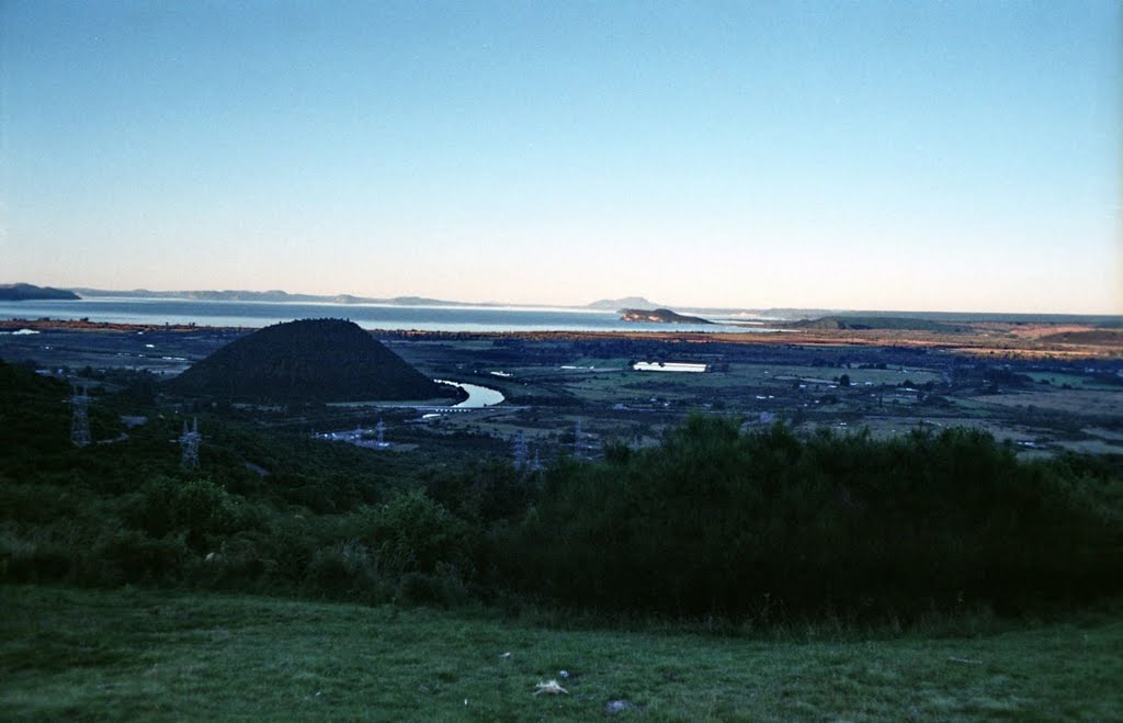 Lake Taupo from lookout point at Turangi by MBagyinszky