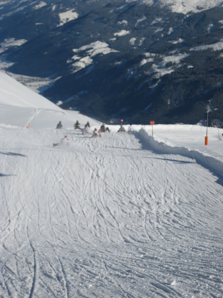 Die längste beleuchtete Rodelbahn der Welt - Bramberg am Wildkogel - Bild 16 by rentable