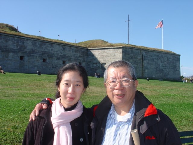 Fort Independence, Castle Island / Pleasure Bay by Gino