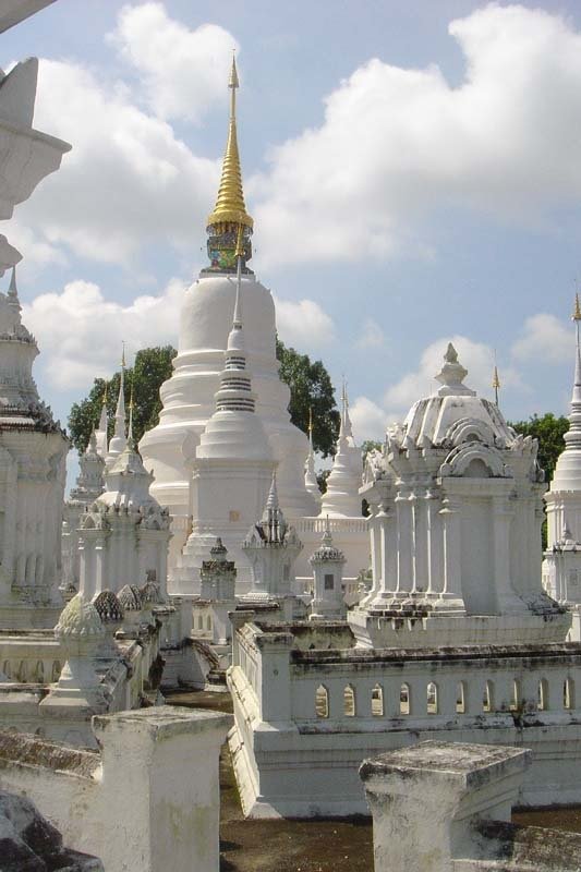 Chiang Mai, WAT SUANDORK by manuel-magalhaes