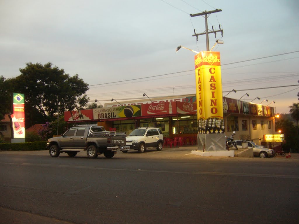 Churrasqueria y Casino Caacupé by Javier Martinez Cano