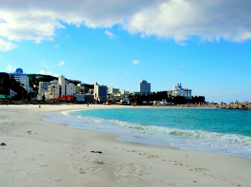 南紀白浜 Nanki Shirahama Beach by nekoreds