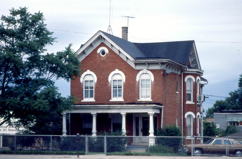 4700 block of Milwaukee ave 1970's by Tom Wodrich