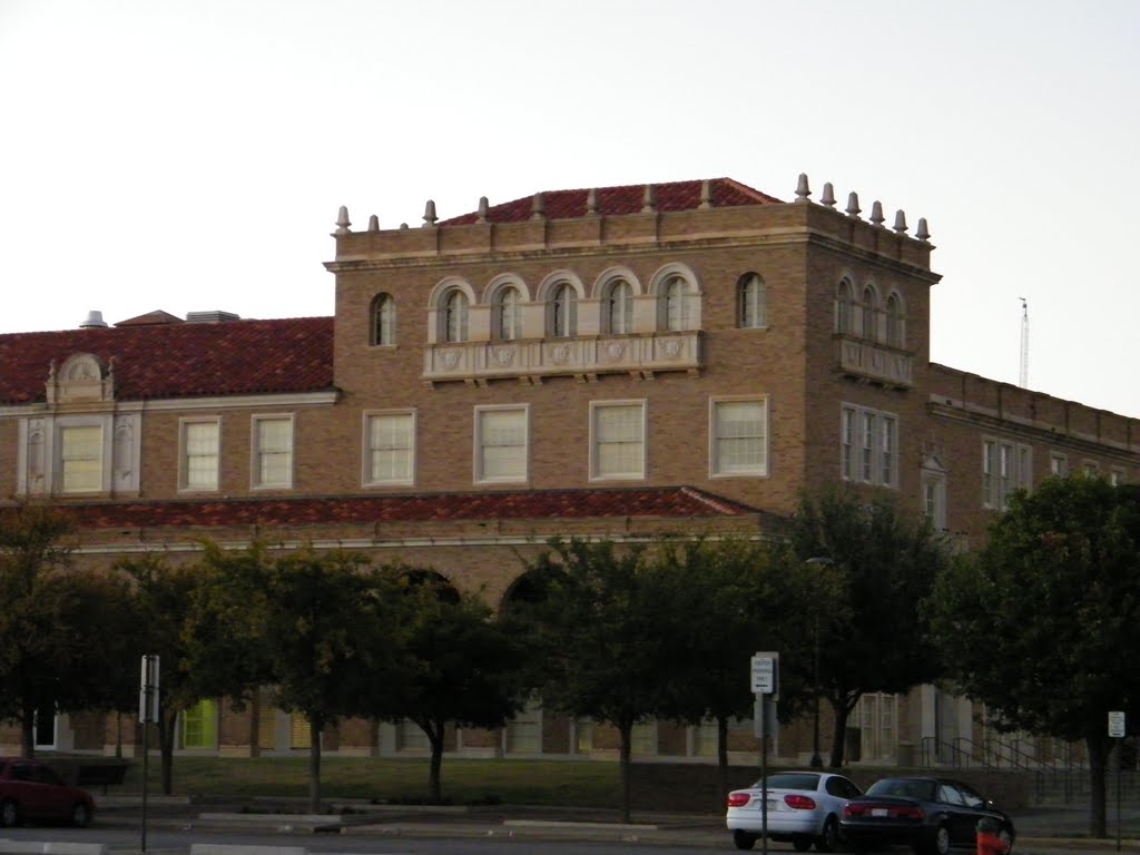 Texas Tech Math Building from Memorial Circle by MalakiR