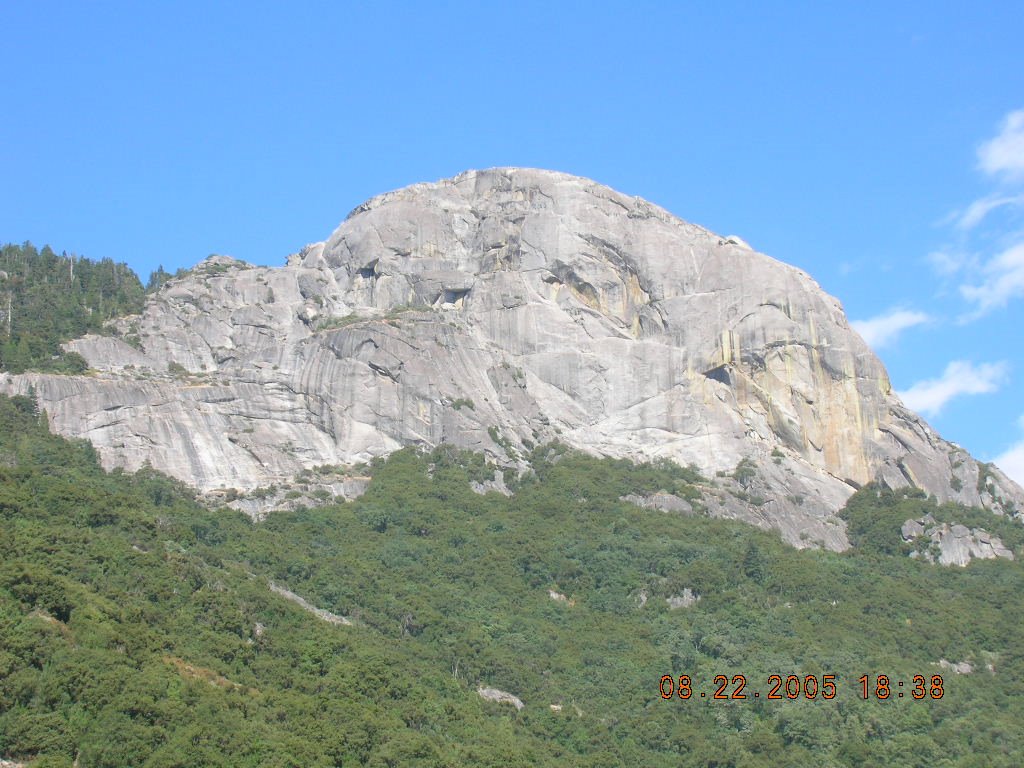 Moro Rock from Amphitheatre Point by Chris Sanfino