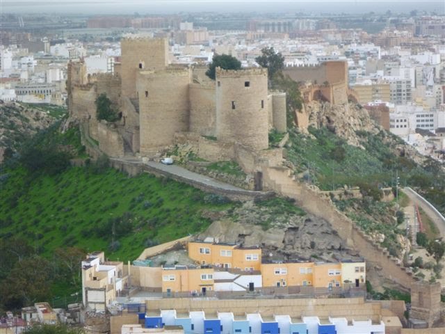 Impresionante Alcazaba de Almería by angavi