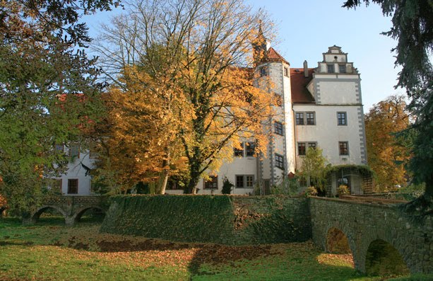 Wasserschloß Podelwitz by joam.tann