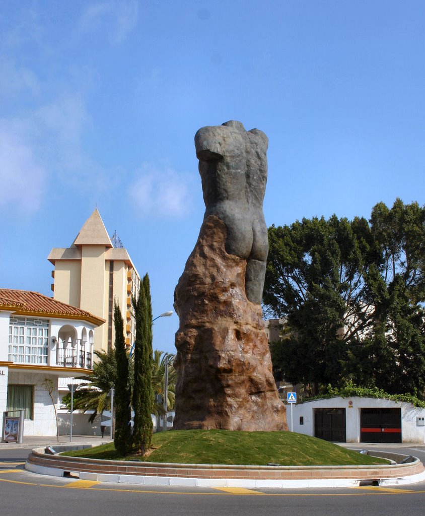 Spanish Roundabouts - New Statue 1 by Thesquire