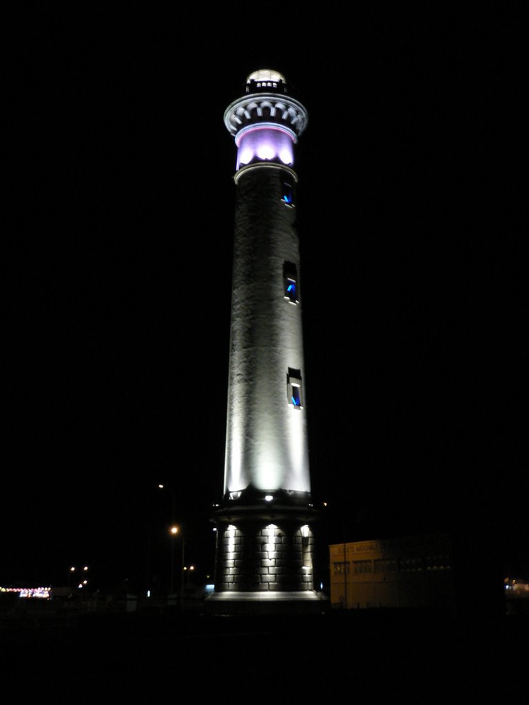 Ouistreham, France by stefanedechly