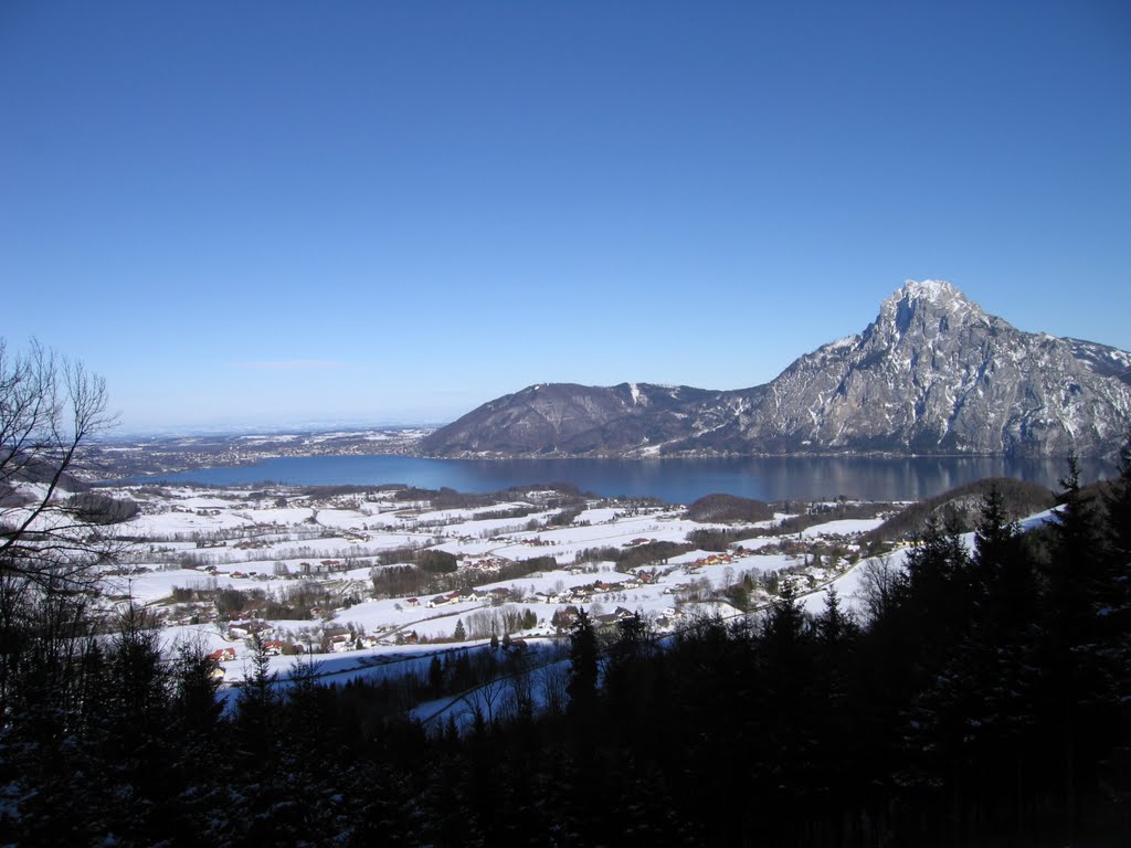 Blick auf den Traunstein vom Mühlbachberg by schimp