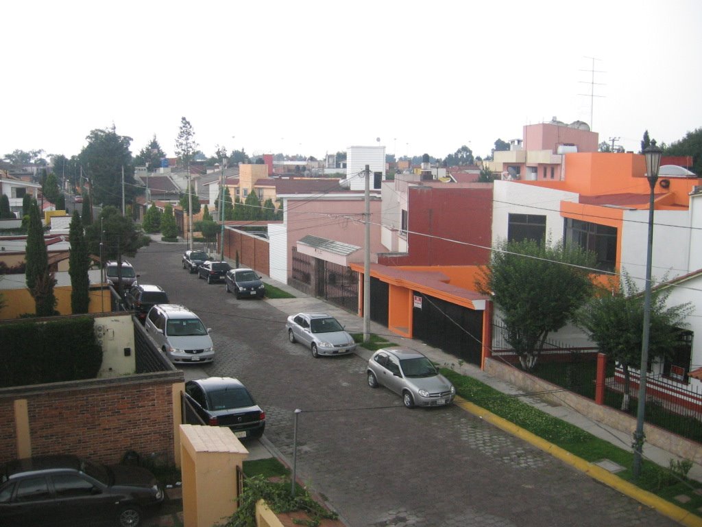 Casa en el Fracc La Virgen, Metepec Mexico by ~☂slavva☂~