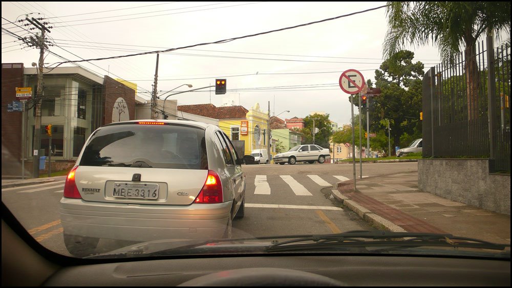 Sinaleira - rua Almirante Alvin by andre paiva