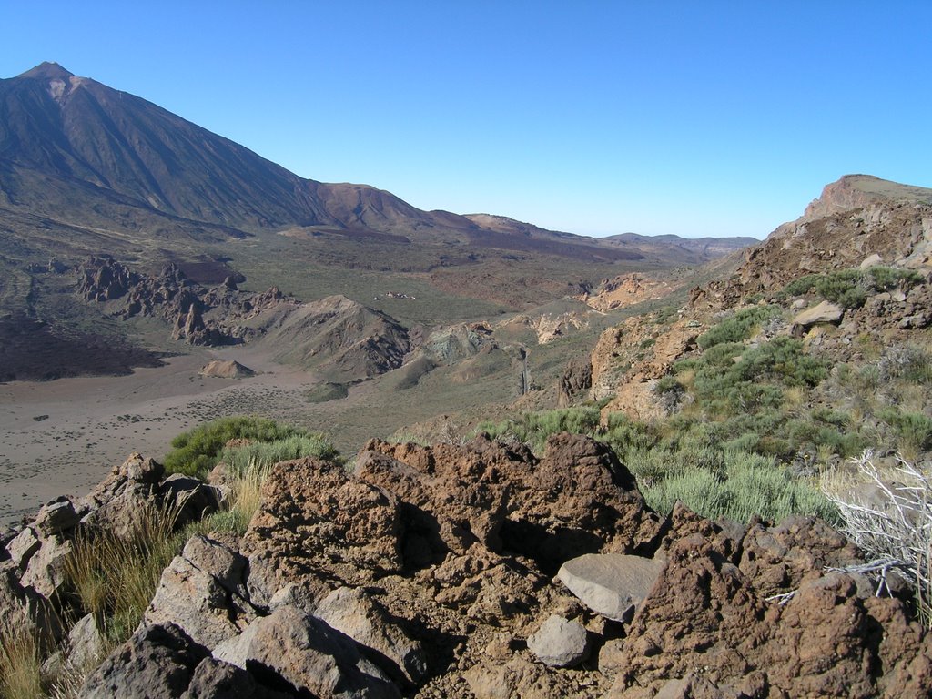 View Teide from Cañadas by juliorosq