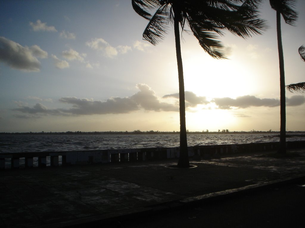 Maputo - Tramonto by Roberto Lissoni