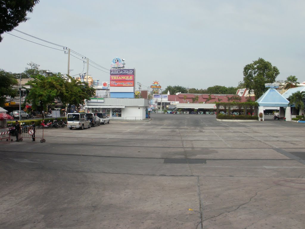 Pattaya Second Road. Jan 2010 by Gerold Vluggen