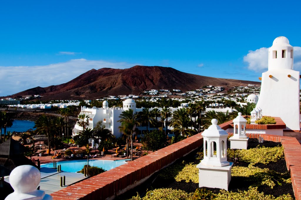 DESDE AZOTEA DE HOTEL RIO PLAYA BLANCA by LLANADAY