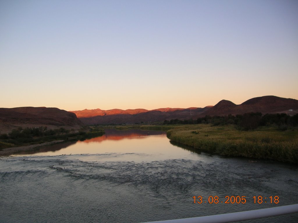 Crossing the Orange River, Vioolsdrif by Ferdi Nell