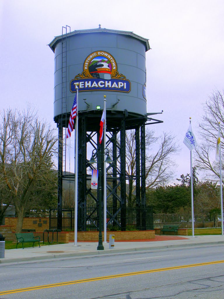 Tehachapi's water tower by Tom Troxel